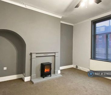 2 bedroom terraced house to rent - Photo 6