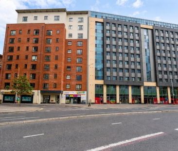 507 College Court Central, Belfast, BT1 6BZ - Photo 1