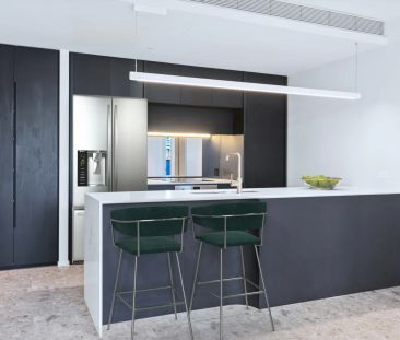 Near-New Marina Apartment with Private Courtyard! - Photo 4