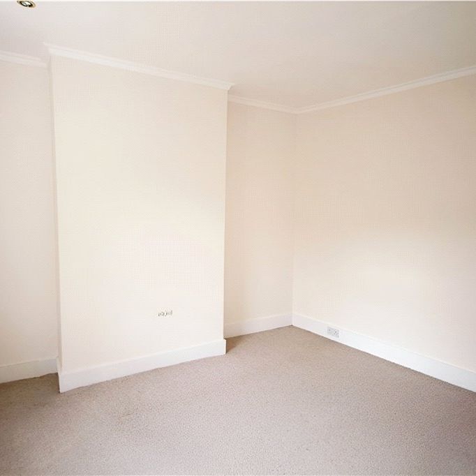 Addison Road, Guildford, Surrey, GU1 3QE - Photo 1
