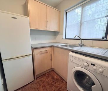 1 bedroom terraced house to rent - Photo 5