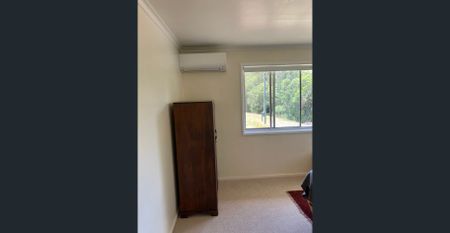 Upper Brookfield, Rental - Photo 2