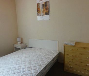 Location Appartement 2 pièces Meublé 37m² LE CREUSOT 71200 - Photo 4