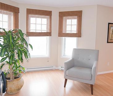 ✨ Magnifique 4 ½ Confort, tranquillité et lumière ! - Photo 1