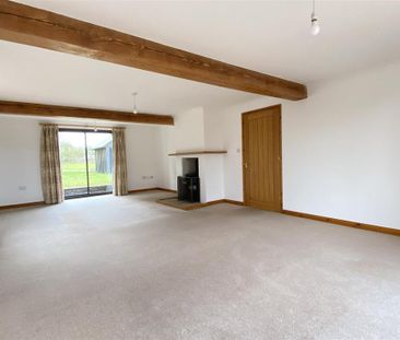 4 bedroom link detached house to rent - Photo 1
