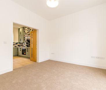 Clifton Street, Swinley, WN1 2BU - Photo 2