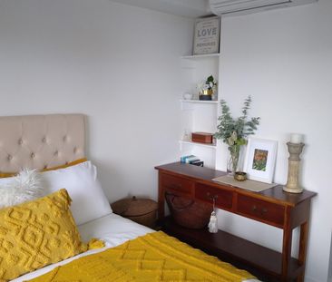 Furnished Two Bedroom in Central Birtinya with Beautiful Courtyard - Photo 3