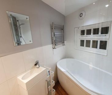 2 bed terraced house to rent in Castle Hill, Kenilworth, CV8 - Photo 1