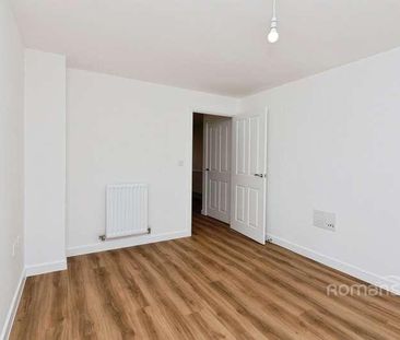 Systems Way, Frimley, Camberley, Surrey, GU16 - Photo 3