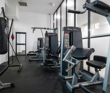 Amazing Studio in Great Location - Photo 2