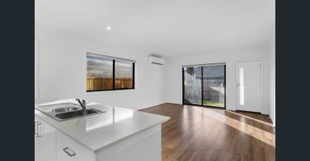 Spacious 2 Bedroom House in Melton South - Photo 4