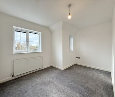 Fir Tree Avenue, Auckley - Photo 5