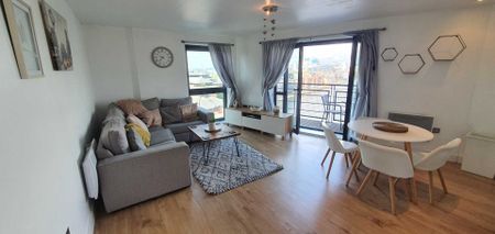 Price £1,600 pcm - Available 04/05/2026 - Furnished - Photo 3