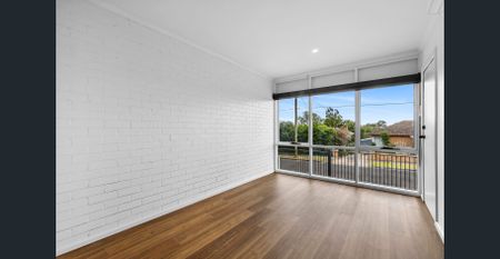 Modern Two-Bedroom Unit in Prime Belmont Location - Photo 4