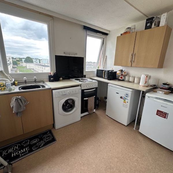Williams Close, Rowner, Gosport - Photo 1