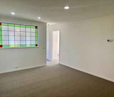 FOUR BEDROOM FAMILY HOME WITH SOLAR - Photo 2