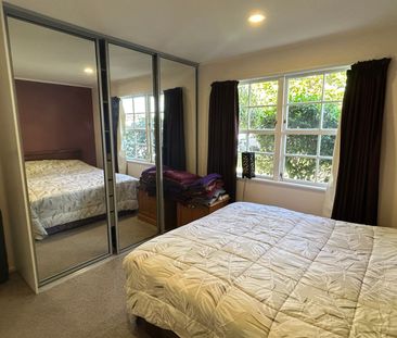 Fully Furnished 4-Bedroom Family Home in Macleans College Zone - Photo 6