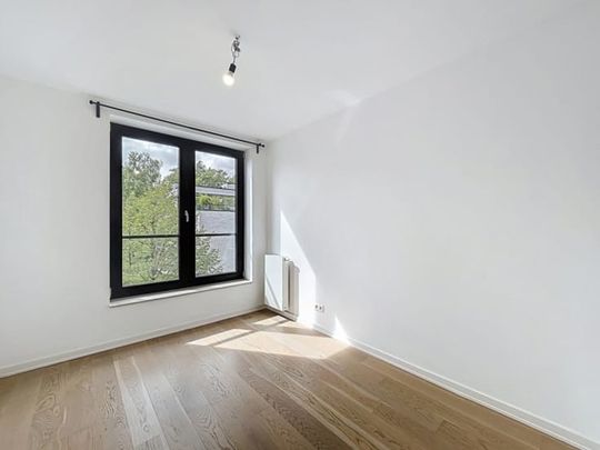 Appartement te huur - Photo 1