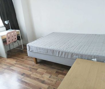 Cropley Court A Room C Room B Room A - Photo 4