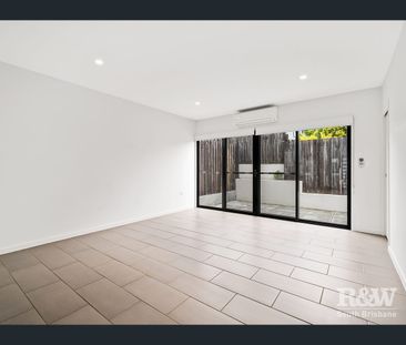 71 Salonica Road, Carina Heights, Qld 4152 - Photo 6
