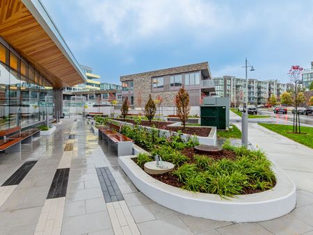 For Lease - 333 Sunseeker Avenue Unit# 301, Innisfil, Ontario - Photo 5