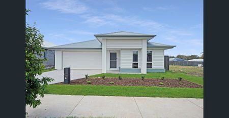 BRAND NEW MODERN HOME CLOSE TO SHOPS - Photo 2