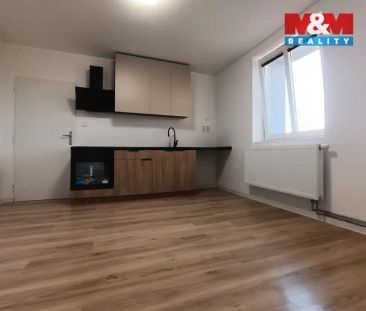 Pronájem bytu 2+kk, Orlová, ul. V Zimném dole - Photo 3