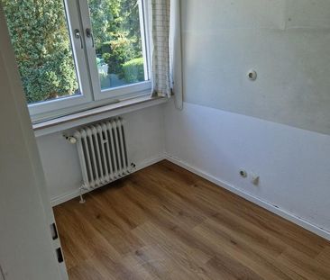 Schöne Singlewohnung in D-Hamm mit Balkon in Rheinnähe - Photo 1
