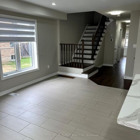 For Lease - 51 Arnold Marshall Boulevard, Haldimand, Ontario - Photo 2