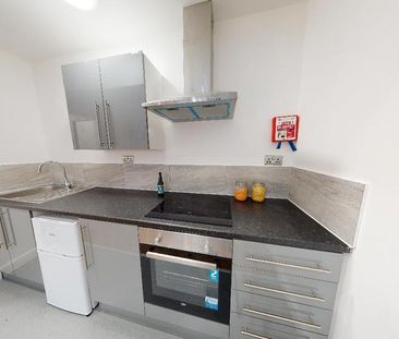Studio to rent - Photo 4