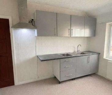 Ballards Road, Dagenham, RM10 - Photo 4