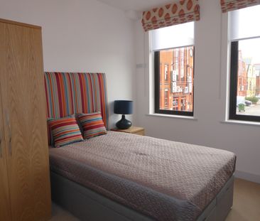 The Chambers, Reading, RG1 4FF - Photo 2