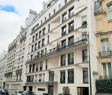 location Appartement T3 DE 65.9m² À PARIS - Photo 4