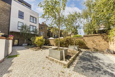 Upham Park Road, W4 1PG, London - Photo 5