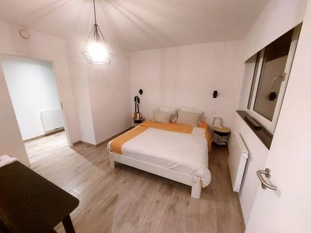 Appartement te huur - Foto 4