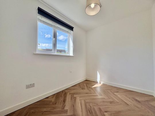 2 bedroom maisonette to rent - Photo 1