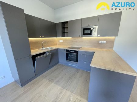 Pronájem bytu 2+kk 51 m² - Fotografie 2