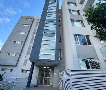 View Wednesday at 4.20pm - 4.35pm - Photo 1