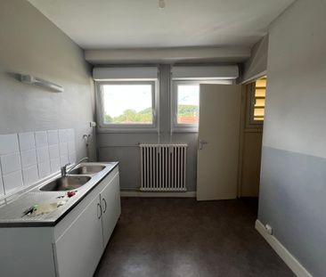 Location - Appartement T4 - 65 m² - Pont-de-Roide-Vermondans - Photo 3
