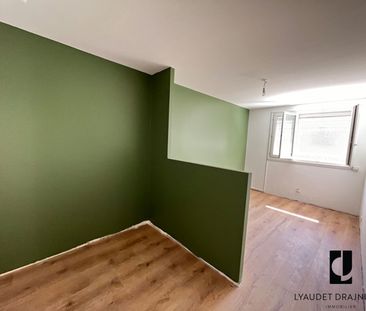 Location Appartement 2 pièces 50m² - Photo 4