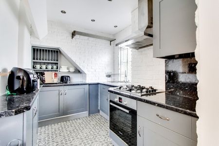 2 Bed Penthouse, Spencer Road, CR2 - Photo 4