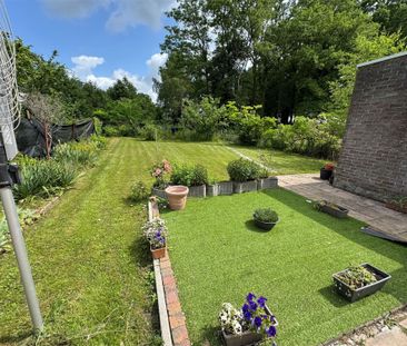 PERFECT ONDERHOUDEN WONING (142M²) MET 3 SLAAPKAMERS, 2 BADKAMERS E... - Photo 6