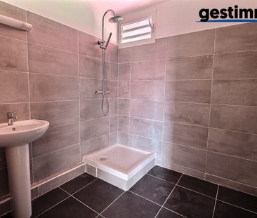 Location Appartement 4 pièces 105m² MATOURY 97351 - Photo 2