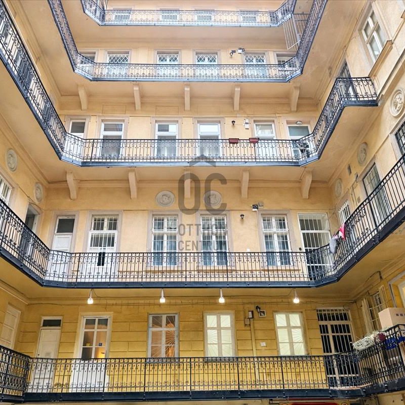 Kiadó újszerű állapotú lakás - Budapest VI. kerület - Photo 1