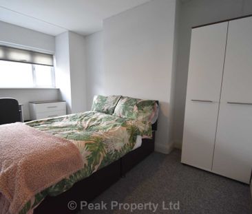 Special Cashback Offer! £100.00 Room 1, North Avenue, Southend On Sea - Photo 1