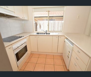 2 Bedroom Townhouse in Gated Complex - Photo 4