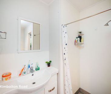Charming 2BR Townhouse in Feilding - Photo 6