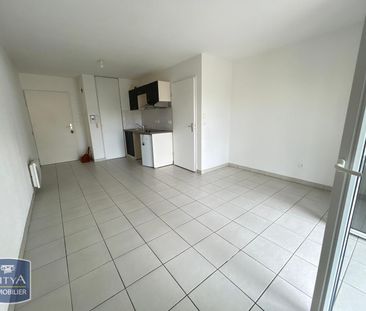 Location Appartement 2 pièces 39m² HENIN BEAUMONT 62110 - Photo 3