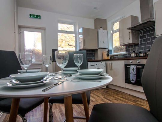 Carisbrooke Road - Photo 1