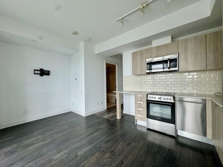 For Lease - 42 Charles Street Unit# 3705, Toronto, Ontario - Photo 5